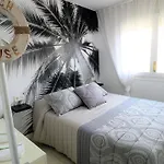 Sun La Palmera, Climatizado Y Cerca De La Playa 아파트 살루